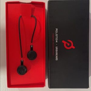 PELOTON x URBANEARS sampun headphones